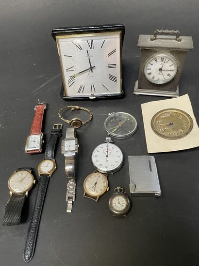 null Lot of watches, alarm clocks, various lighters