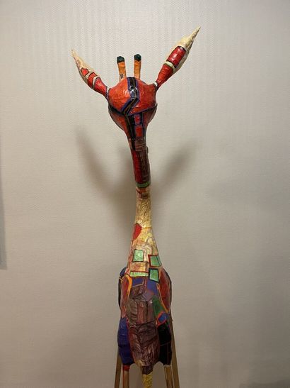 null Sculpture forming a giraffe in paper mache

Signed BOULIET

H : 185 cm