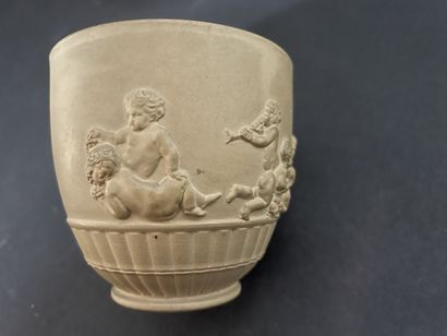 null Wedgwood porcelain cup and saucer decorated with children in light relief. 

Total...