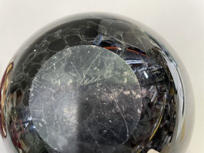 null -MDINA, Malta

Vase ball out of blown glass and tinted black and amber

H :...