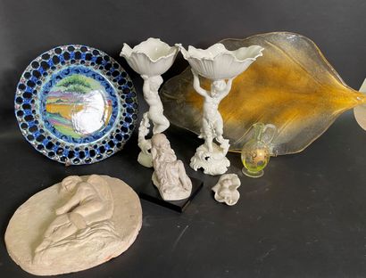 null Lot of trinkets: ceramic bowls, dish, vase, sculptures, large granite glass...