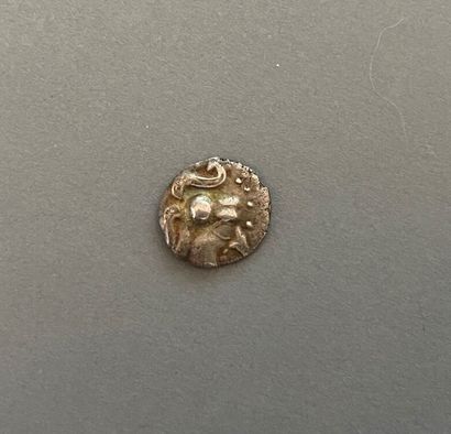 null Carnutes. Quinary or small denarius with androcephalus (0,77 g). DT.2371

Of...