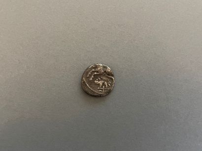 null Carnutes. Denarius or quinary ANDECOMBO (1,72 g). LT.6342 - DT.2657

ANDECOm...