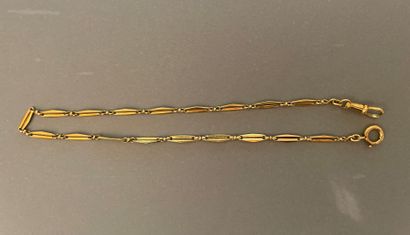 null Yellow gold watch chain. 

French work.

Weight : 12,4 g. - L. : 35,5 cm