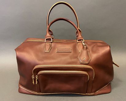 null LONGCHAMP
Bag " Legende " in brown leather with double handles, double zipper,...