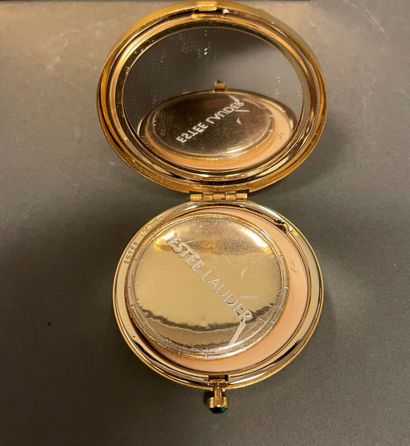 null ESTE LAUDER
Box including a powder "MAY ANGEL N°6" with an angel enhanced with...