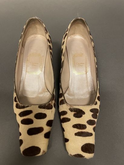 null Christian DIOR
Lot of three pairs of pumps including a pair of zebra style foal,...