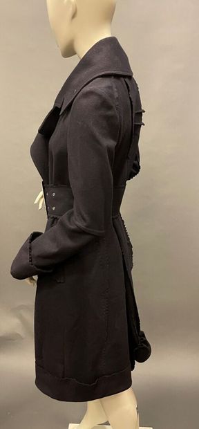 null Christian DIOR Boutique
Black wool coat with notched finish, notched collar,...