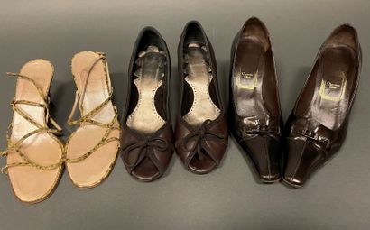 null Christian DIOR
Lot including a pair of sandals in green reptile, 
a pair of...