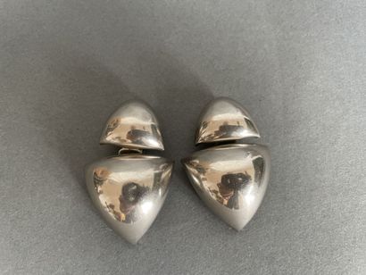 null Workshop of the 1990's
Pair of silver plated metal ear clips of triangular forms
H...