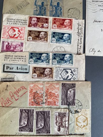 Collection de timbres et correspondance :...