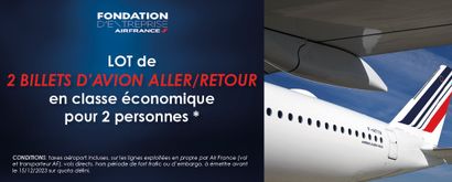 null AIR FRANCE
Two round trip tickets in economy class for
2 persons.
Airport taxes...