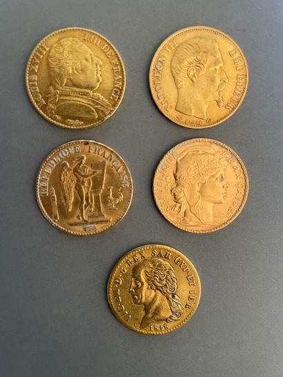 null *Lot de cinq pièces en or : quatre pièces de 20 francs et
une pièce de 20 Lires
-...