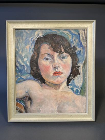 null Modern school
Portrait of a young woman
Oil on canvas, unsigned. 
33.5 x 28.5...