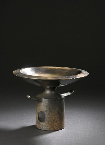null Pierre BAYLE (1945-2004)
	Smoky terra cotta bowl with circular body on tubular...