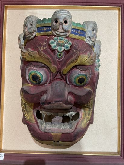 null Carved polychrome wood mask and dancer of a Southeast Asian divinity. 
Second...