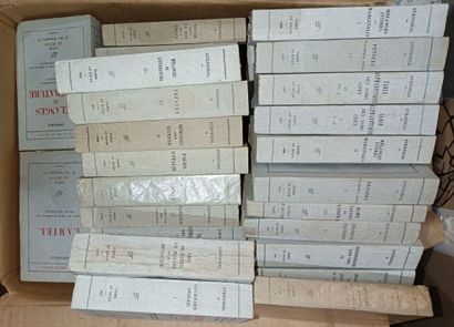 null Strong lot of books from the Le livre du divan collection by Stendhal. 
Accidents....