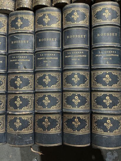 null Lot of bound books, mainly from the 19th century.
Including history, literature...