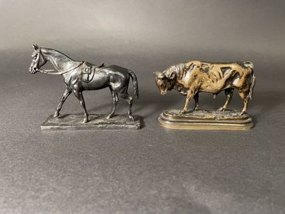 null Lot comprising a bronze racehorse in the Gaston D'ILLIERS style and a bronze...