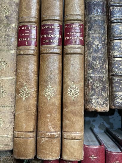 null Lot of bound books, mainly from the 19th century.
Including history, literature...