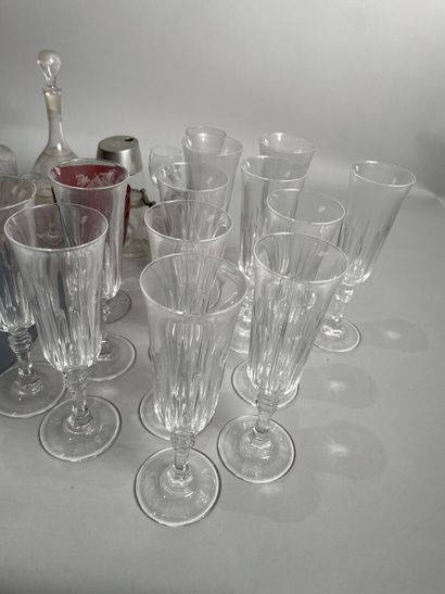 null Set of glassware, including Suite of 12 champagne flutes, liqueur service with...