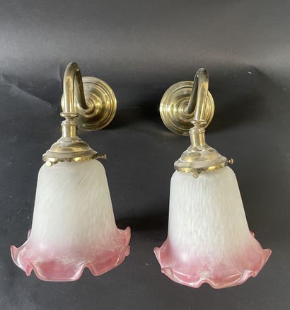 null Pair of brass sconces with purple marbled glass tulip.
Total height: approx....