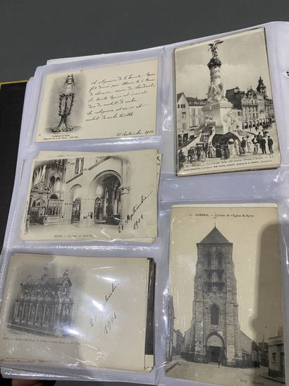 null Set of 3 albums of postcards, views of various landscapes, churches, monuments.
Approx....