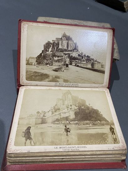 null Set of 17 small albums of postcards of various views of France, including Normandy.
Approx....