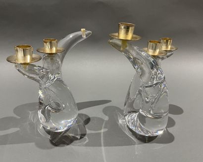 null SCHNEIDER 
Pair of three-light candlesticks, 
signed 
One wick missing