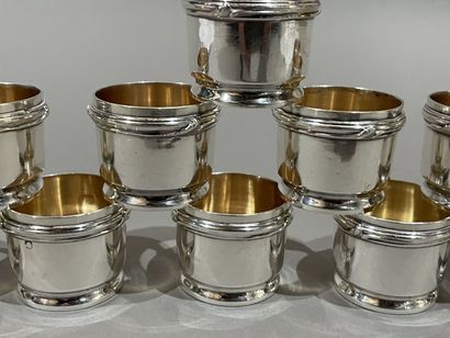 null Suite of twelve silver liqueur glass mounts.
Weight : 280 g