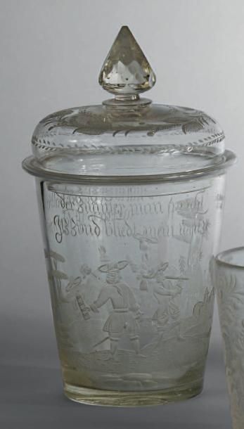 null Pot couvert en verre gravé. Allemagne, fin XVIIe siècle. Inscription. Haut.:...