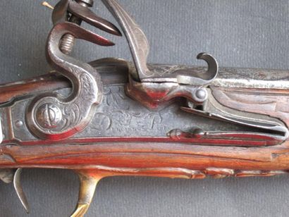 null Pistolet en bois sculpté XVIIIème