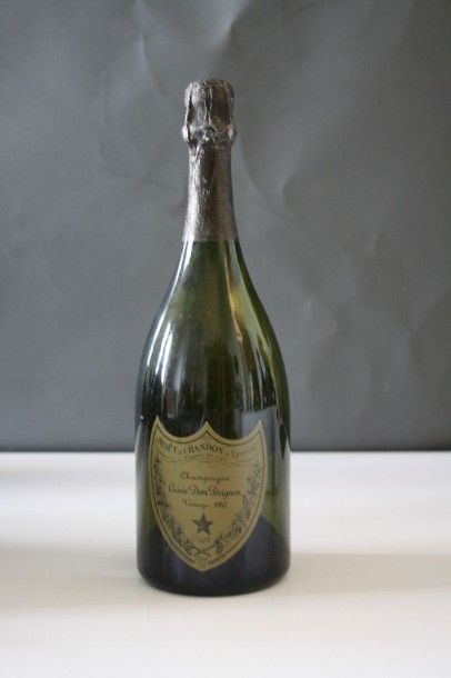 null 1 Bouteille Champagne Moët et Chandon Dom Pérignon 1982