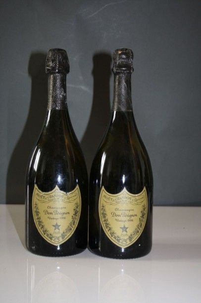 2 Bouteilles Champagne Moët et Chandon Dom...