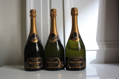 null 3 Bouteilles Champagne Ruinart Dom Ruinart 1986, étiquettes et collerettes légèrement...