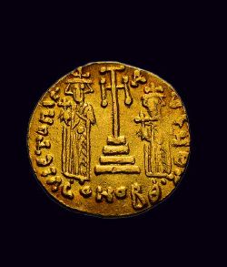 null Constant II (641-668)
Solidus (4,34 g).
Constantinople, officine.
A/ Bustes...