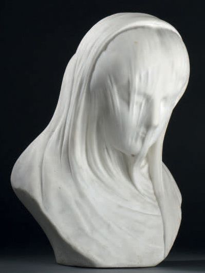 TRAVAIL FRANÇAIS 
Femme sous un voile
Sculpture en pierre blanche. Taille directe.
Sans...