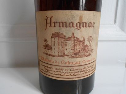 null Pot d' Armagnac (2,5 litres) Château de Cahuzac, (capsule de cire accidentée,...