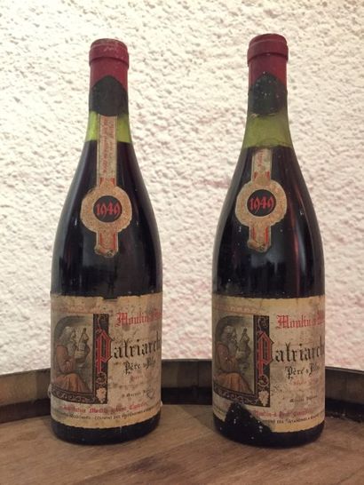 null 2 bouteilles Moulin-à-Vent 1949 Patriarche Père & Fils

Niveaux : 3 et 2,5 cm...