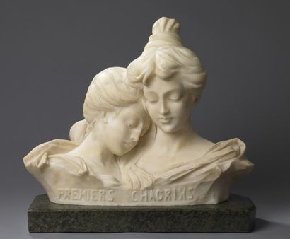 ADOLPHY (vers 1900) Premiers chagrins Buste de mère et son enfant en marbre blanc...