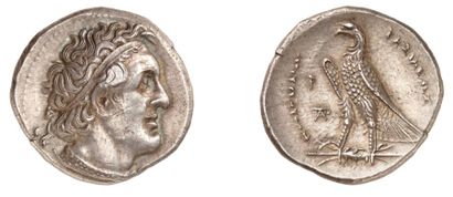 null PTOLEMEE II Philadelphe (285-246 avant J.C.). Tétradrachme d'argent frappé à...