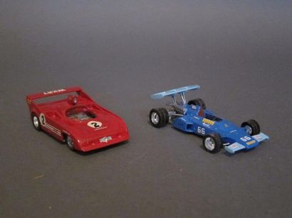 null JOHN DAY MODELS LIMITED : 7 kits à monter et montés dont COOPER - ALFA ROMEO...