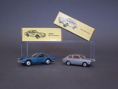 null POLITOYS : FERRARI 250 GT Berlinetta, bleu/vert métal, Art. 504 (Ab)

FIA 850...