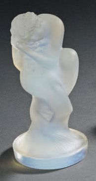 RENE LALIQUE (1860-1945) 
Statuette «Sirène» (1920). Épreuve en verre opalescent...