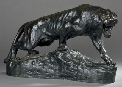 Thomas CARTIER (1879-1943) 
Panthère rugissant
Épreuve en bronze de patine noire,...