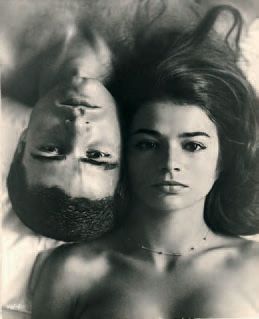 null Image de couverture et d'affiche du film de Vittorio de Sica: Un Monde
Nouveau....