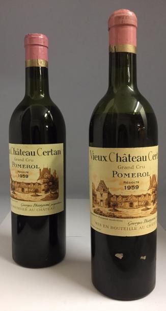 null 2 Bouteilles Vieux Château Certan, Pomerol, 1959, l'une basse épaule, l'autre...