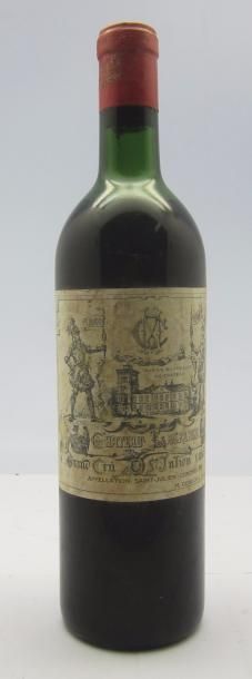 null 1 bouteille Château Lagrange 1960,

niveau : haute épaule, étiquette tachée...
