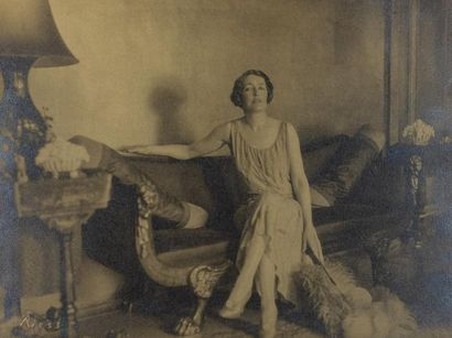 Frieda RIESS (1890-1957) Lady Ashley. Célèbre actrice et femme du monde anglais mariée...