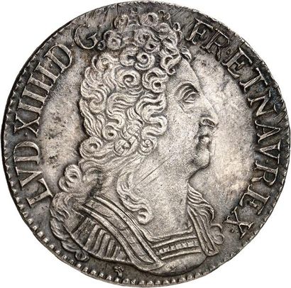 null LOUIS XIV (1643-1715). Écu aux trois couronnes 1715 LYON (D). 30,45 g.
A/ LVD.XIIII.D.G....
